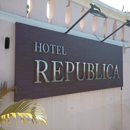 Hotel Republica Panaji Esterno foto